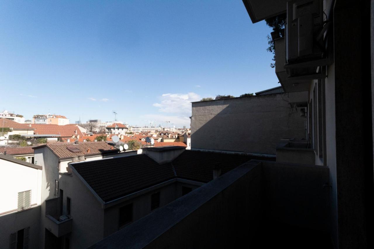 Via Torino Apartment 1 Milan Exterior photo